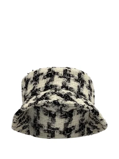 Pre-owned Chanel Tweed Bucket Hat In White