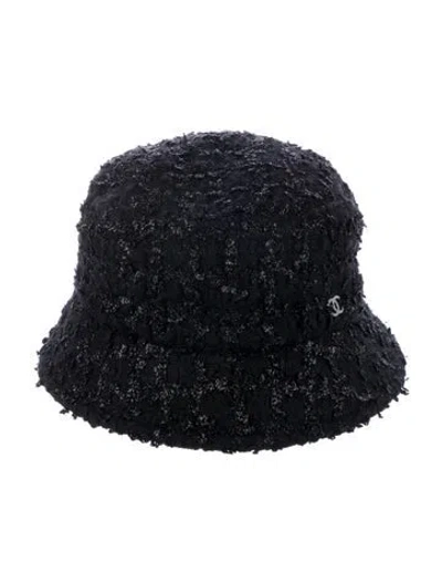 Pre-owned Chanel Tweed Cc Bucket Hat In Black