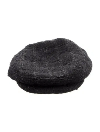 Pre-owned Chanel Tweed Cc Newsboy Hat In Black