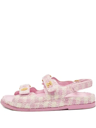 Pre-owned Chanel Tweed Flat Sandals