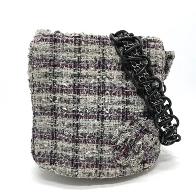 Pre-owned Chanel Tweed Shoulder Bag () In Gray