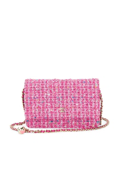 Pre-owned Chanel Tweed Wallet On Chain In Pink