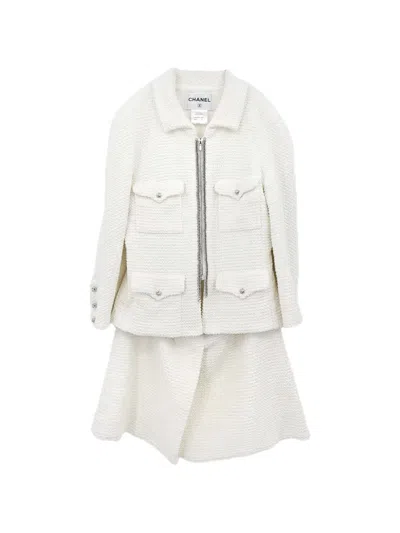 Pre-owned Chanel Tweed-texture Mini Skirt Set (set Of Two) In White