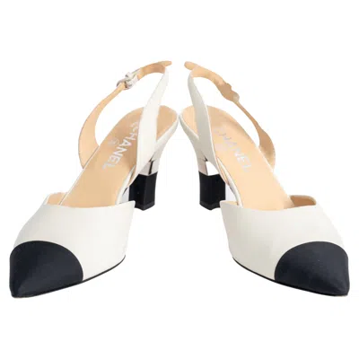 Pre-owned Chanel Two-tone Slingback Pointed Toe Heels In Sand