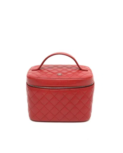 Pre-owned Chanel Vanity Case Pouch In Red