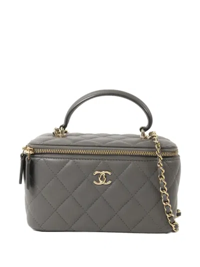 Pre-owned Chanel Vanity Case Shoulder Bag In Gray