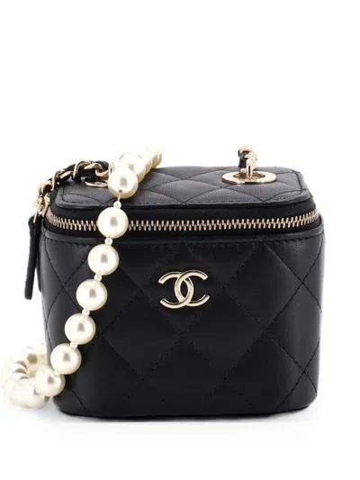 Pre-owned Chanel Vanity Case With Pearl Chain Quilted Lambskin Mini Clutch Bag In Black