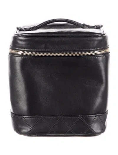 Pre-owned Chanel Vanity Cosmetic Bag In Black