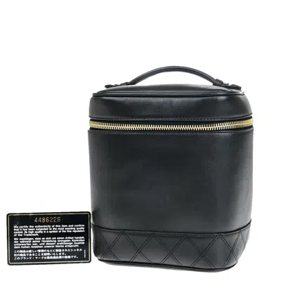 Pre-owned Chanel Vanity Pouch Leather Black Leather Bag ()