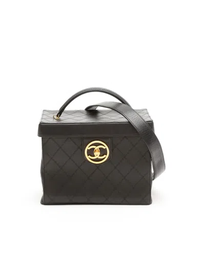 Pre-owned Chanel Vanity Quilted Bag In Black