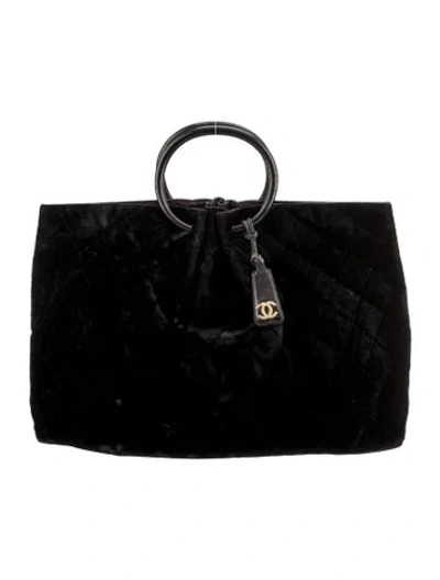 Pre-owned Chanel Velvet Cc Quilted Tote In Black