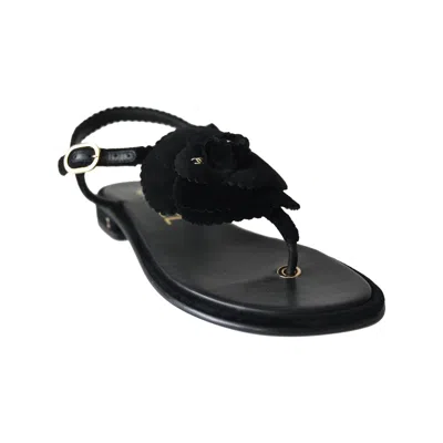 Pre-owned Chanel Velvet Pearl Camellia Thong Sandals Black