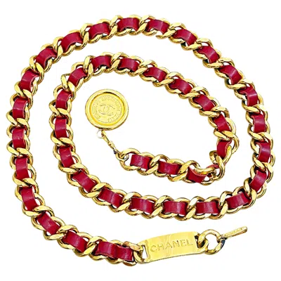 Pre-owned Chanel Vintage 1980s Red + Gilded Gold 80s Chain Cc Medallion Belt Or Necklace