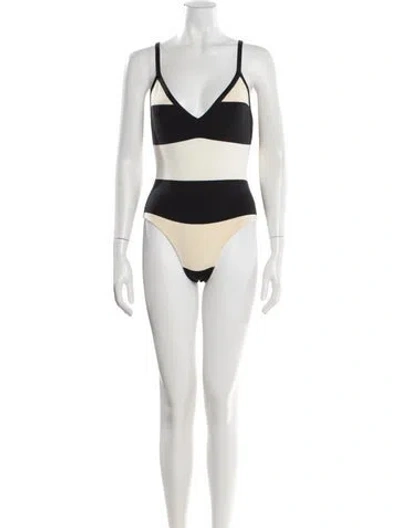 Pre-owned Chanel Vintage 1991 Sports Bra In Black