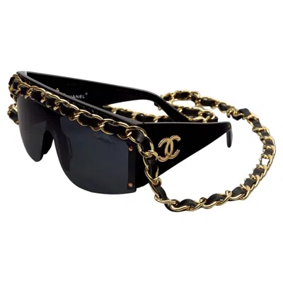 Pre-owned Chanel Vintage 1992  Iconic Logo Leather Chain Drop Sunglasses In Black