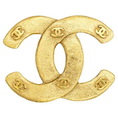 Pre-owned Chanel Vintage 1992 Rare Gold Iconic Coco Six Logo Interlocked Hammered Brooch In Multiple