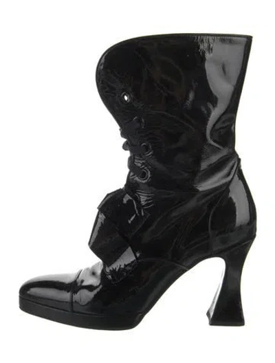 Pre-owned Chanel Vintage 1994 Lace-up Boots In Black