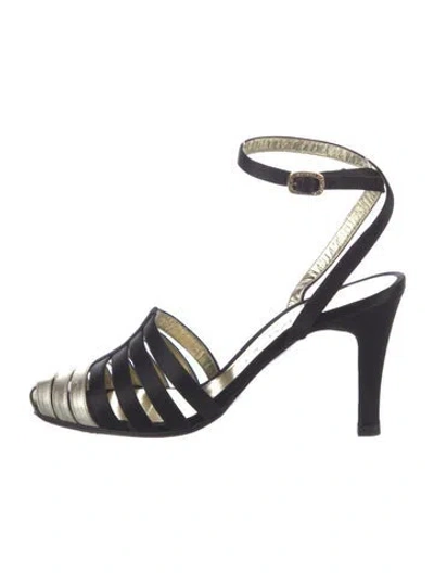 Pre-owned Chanel Vintage 1995 Slingback Pumps In Black