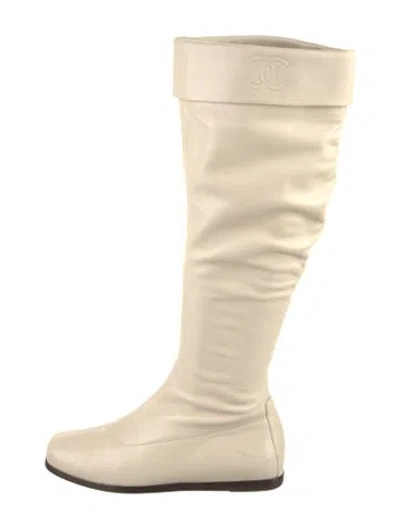Pre-owned Chanel Vintage 1999 Boots In Neutral