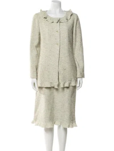 Pre-owned Chanel Vintage 1999 Skirt Suit In Green
