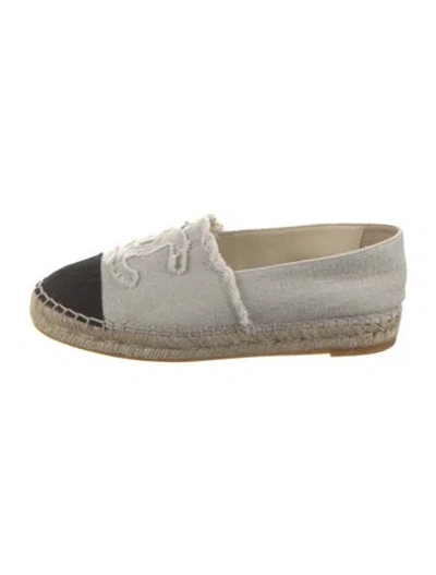 Pre-owned Chanel Vintage 2000 Espadrilles In Neutral
