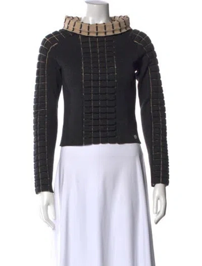 Pre-owned Chanel Vintage 2000 Sweater In Gray