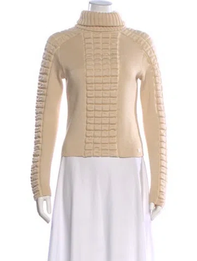 Pre-owned Chanel Vintage 2000 Sweater In Neutral
