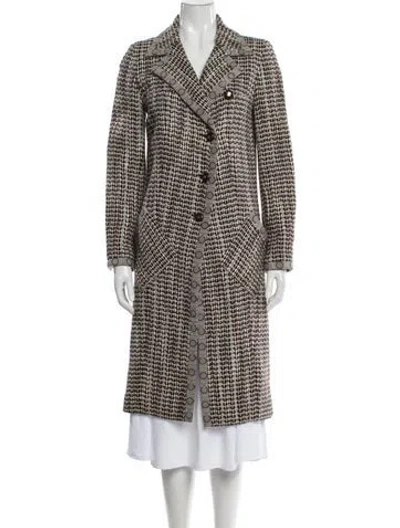 Pre-owned Chanel Vintage 2001 Peacoat In Brown