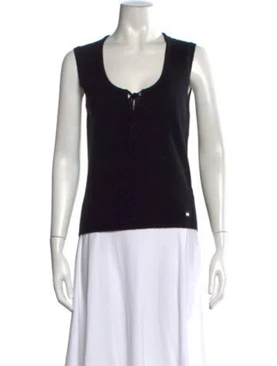 Pre-owned Chanel Vintage 2001 Sweater In Black