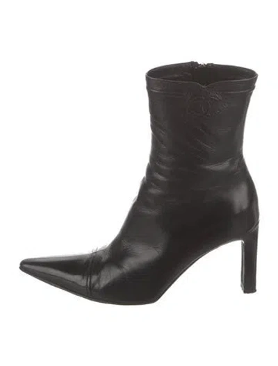 Pre-owned Chanel Vintage 2002 Boots In Black