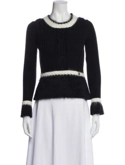 Pre-owned Chanel Vintage 2002 Sweater In Black