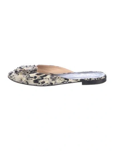 Pre-owned Chanel Vintage 2003 Mules In White