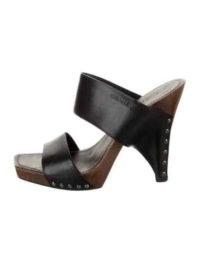 Pre-owned Chanel Vintage 2003 Slides In Black