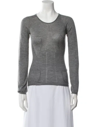 Pre-owned Chanel Vintage 2003 Sweater In Gray