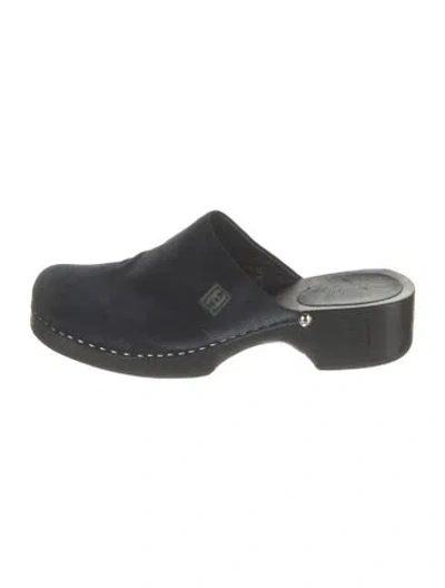 Pre-owned Chanel Vintage 2004 Mules In Blue