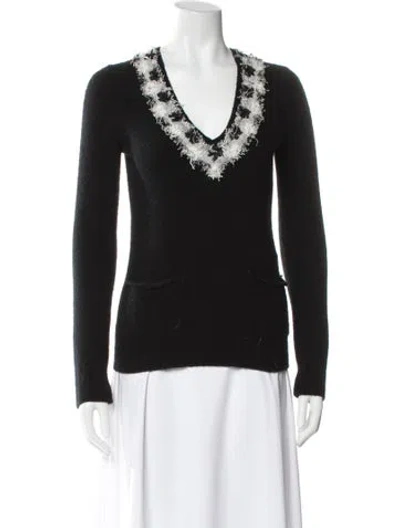 Pre-owned Chanel Vintage 2005 Sweater In Black