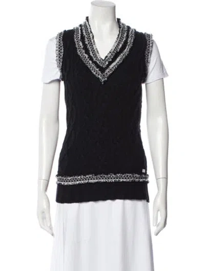 Pre-owned Chanel Vintage 2005 Sweater In Black