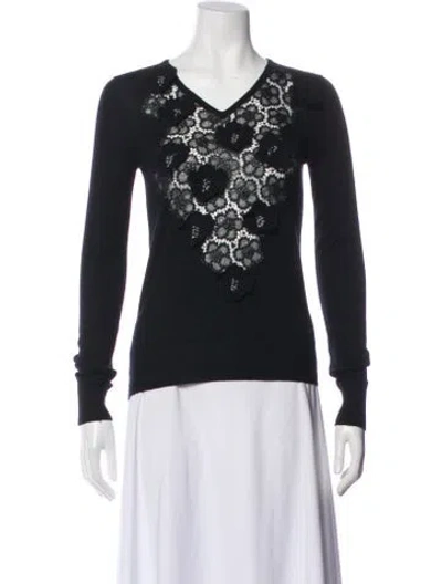 Pre-owned Chanel Vintage 2005 Sweater In Black