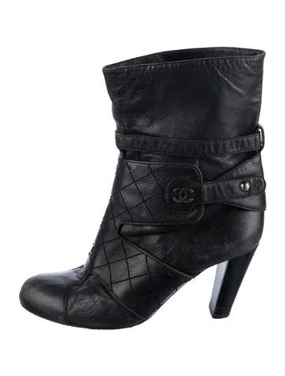 Pre-owned Chanel Vintage 2006 Moto Boots In Black