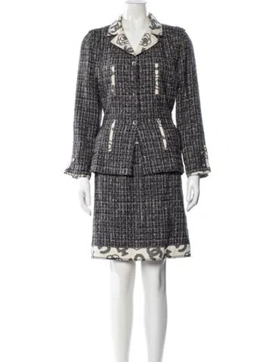 Pre-owned Chanel Vintage 2006 Skirt Suit In Gray