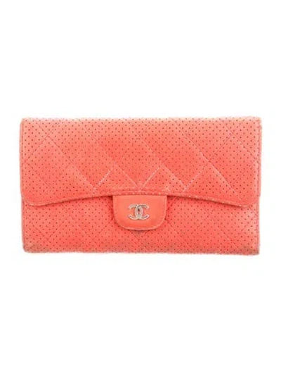 Pre-owned Chanel Vintage 2006-2008 Trifold Wallet In Red