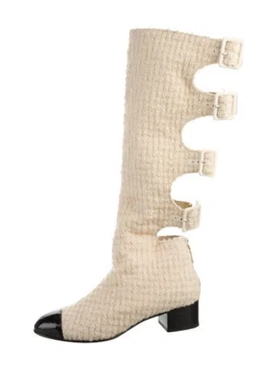 Pre-owned Chanel Vintage 2007 Boots In Neutral