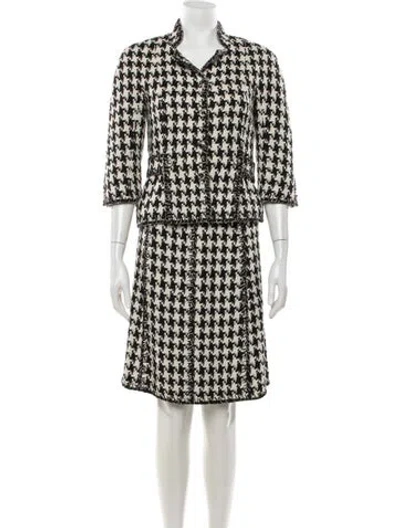 Pre-owned Chanel Vintage 2008 Skirt Set In Black/white
