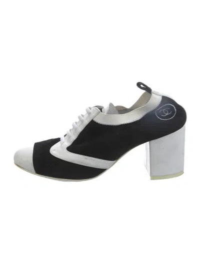 Pre-owned Chanel Vintage 2008 Slingback Pumps In Multi