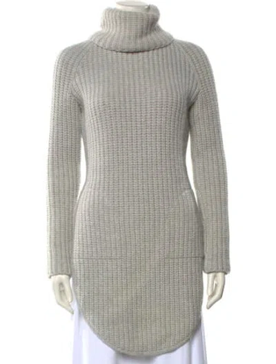 Pre-owned Chanel Vintage 2008 Sweater In Gray