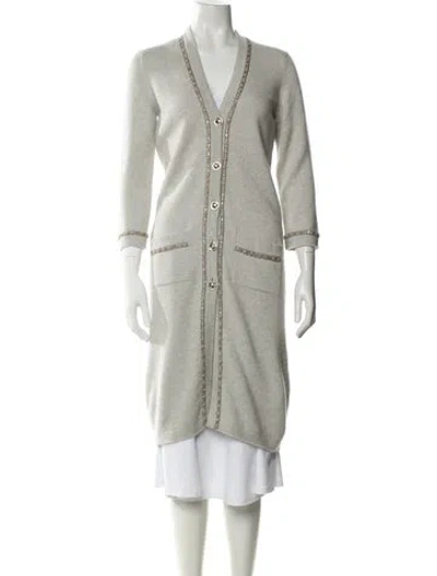 Pre-owned Chanel Vintage 2008 Sweater In Gray