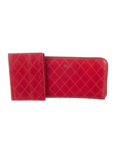 Pre-owned Chanel Vintage 2009-2010 Continental Wallet In Red