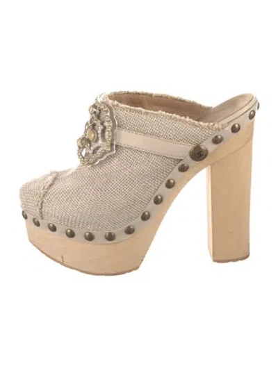Pre-owned Chanel Vintage 2010 Mules In Neutrals
