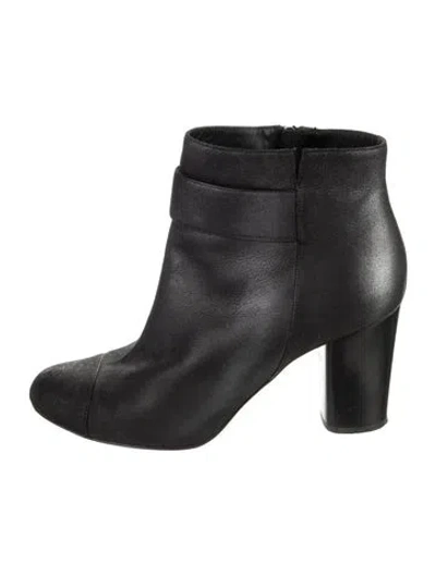 Pre-owned Chanel Vintage 2011 Boots In Gray