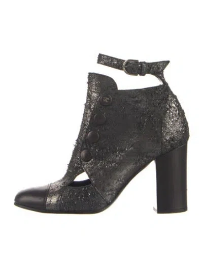 Pre-owned Chanel Vintage 2011 Boots In Metallic/silver